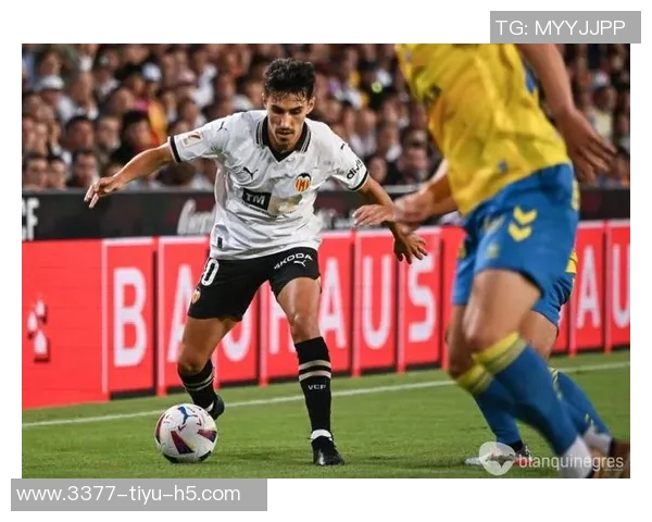 安德烈阿尔梅达频繁更换经纪公司一年内转战三家引发关注